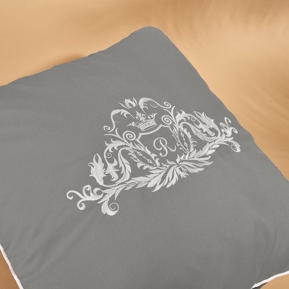 Подушка декоративна Роял з вишивкою IDEIA сіра 45x45 см