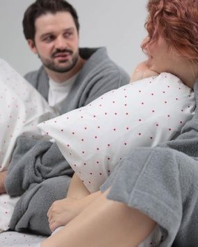 Постільна білизна Bedclozzzes ранфорс Small red hearts євро