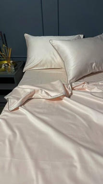 Постельное белье MLS сатин Delux светло-розовое с серо-коричневым кантом двуспальный