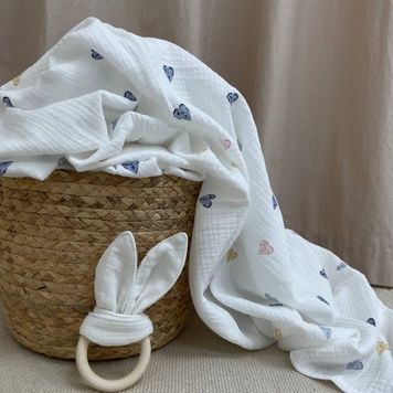Пелюшка Маленька Соня муслін Сердечка акварельні сині 95x135 см