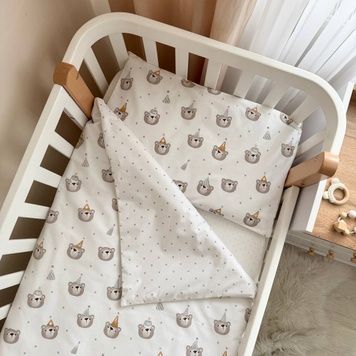 Комплект постільної білизни Маленька Соня Baby Mix Ведмедики у ковпачках сірі для новонародженого