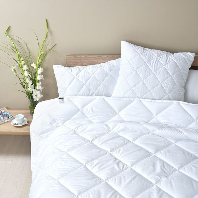 Ковдра IDEIA Nordic comfort літня 200x220 см