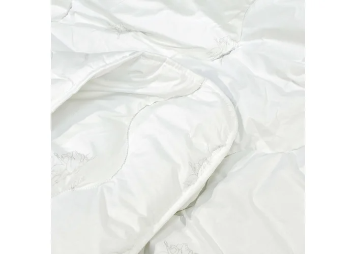 Одеяло искусственный лебяжий пух стеганое Вилюта SOFT 140x205 см