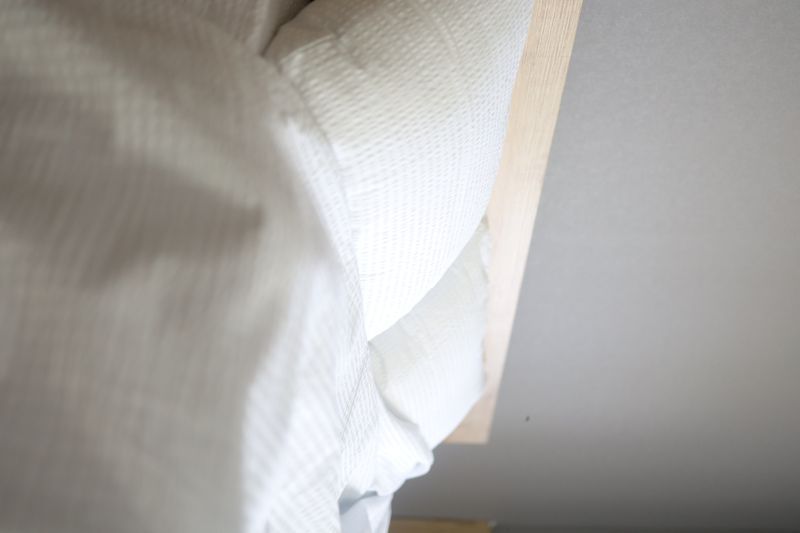 Постельное белье Bedclozzzes жатый хлопок белый семейный