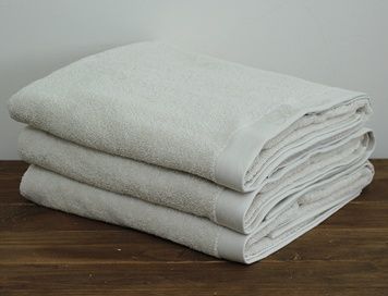 Полотенце TAG Blumarine бежевый 100x150 см