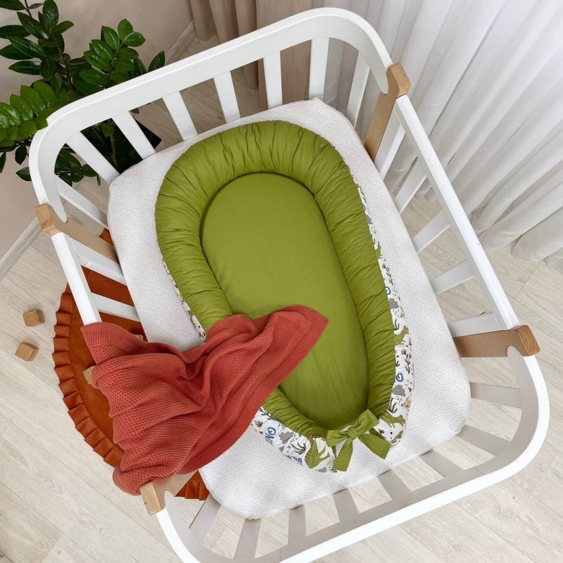 Кокон Маленька Соня Baby Design Діно олива 65x90 см