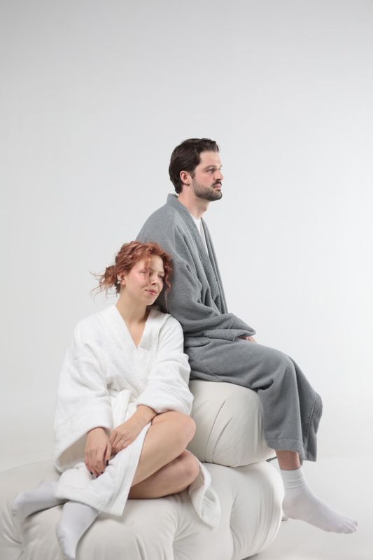 Махровый халат Bedclozzzes женский белый S-M