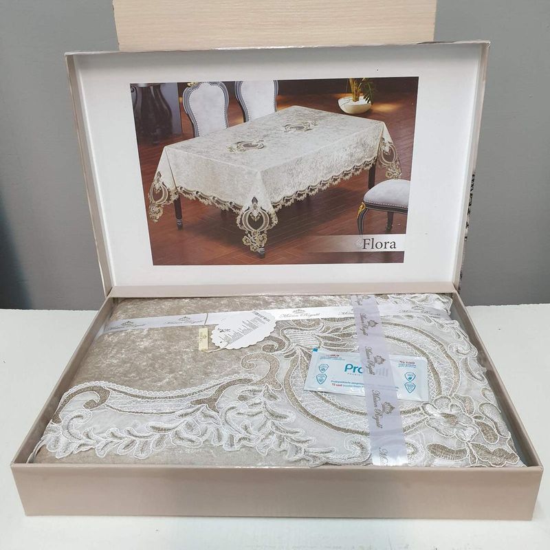 Скатертина велюрова прямокутна 160х220 Flora Kappuccino