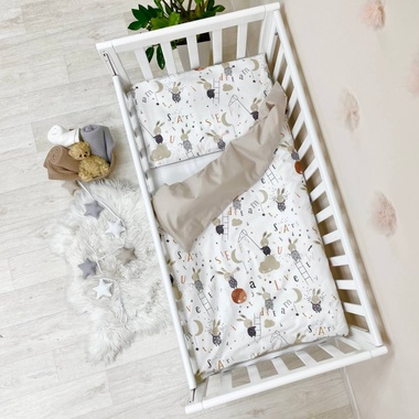 Комплект постільної білизни Маленька Соня Зайці на драбинці бежевий для новонароджених