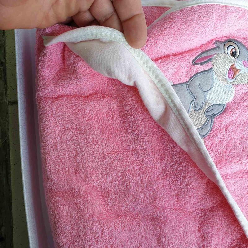 Полотенце детское для купанья с капюшоном махровое Zeron розовое 100x100 см