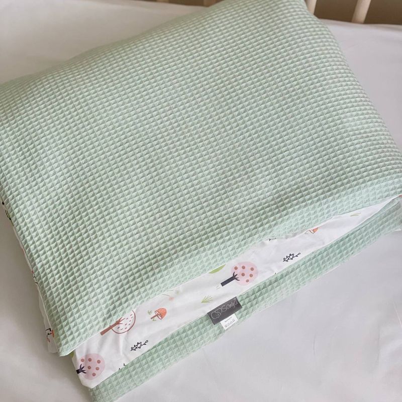 Плед-конверт с одеялом Маленькая Соня Baby Dream Лес 80х100 см