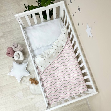 Комплект постельного белья Маленькая Соня Shine розовый зигзаг для новорожденных