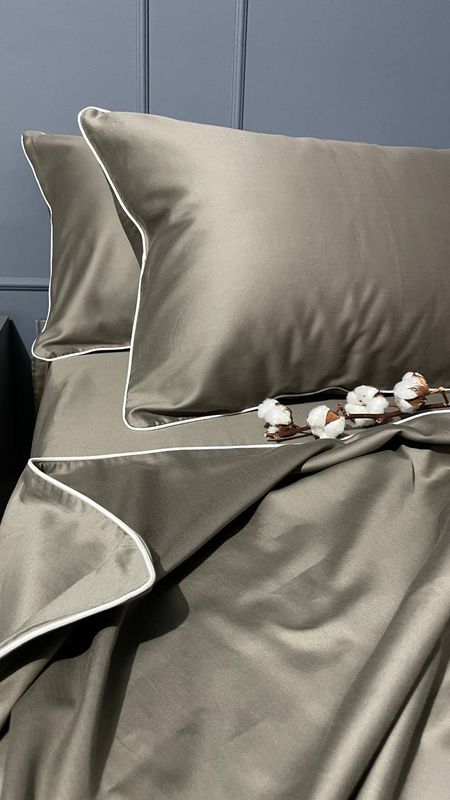Постельное белье MLS сатин Delux какао с молочным кантом двуспальный