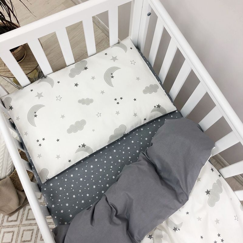 Комплект постільної білизни Маленька Соня Baby Mix Хмари сірі з місяцем для новонароджених