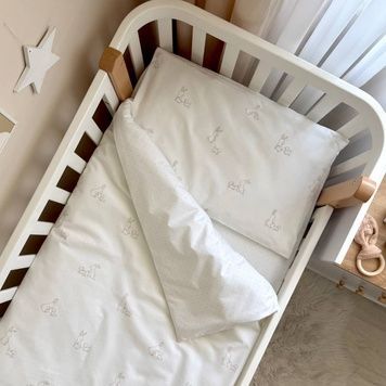 Комплект постільної білизни Маленька Соня Baby Dream New Зайка із собачкою бежевий/блакитний для новонародженого