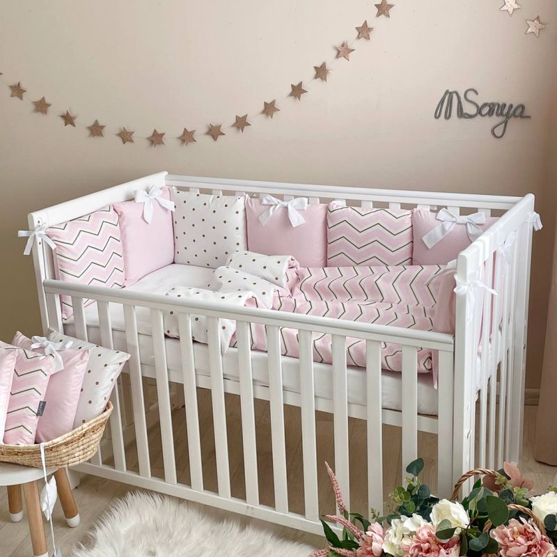 Комплект постельного белья Маленькая Соня Shine розовый зигзаг для новорожденного