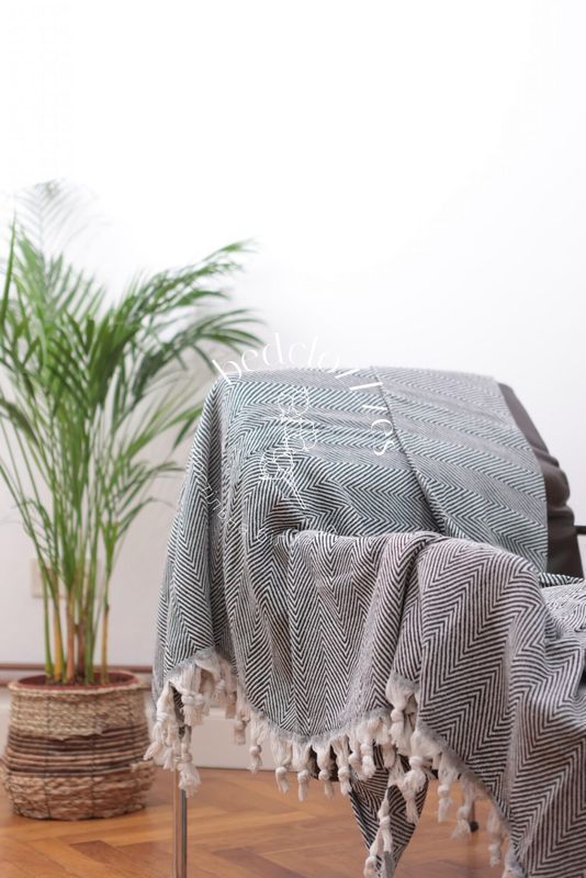 Бавовняне покривало Bedclozzzes зигзаги чорно-біле 200x230 см