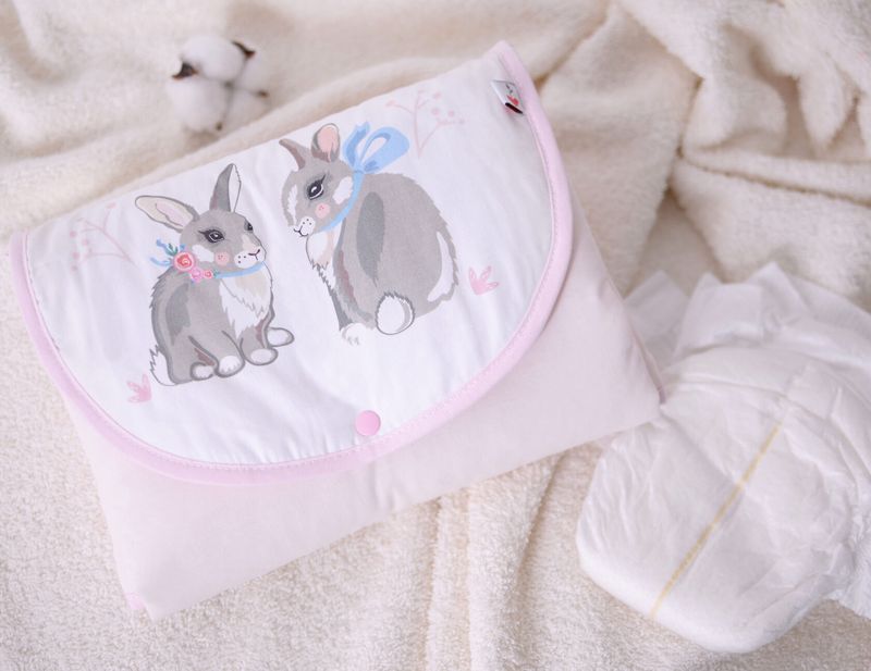 Cповивальний матрац дорожній Baby Veres "Summer Bunny pink" 57х60 см