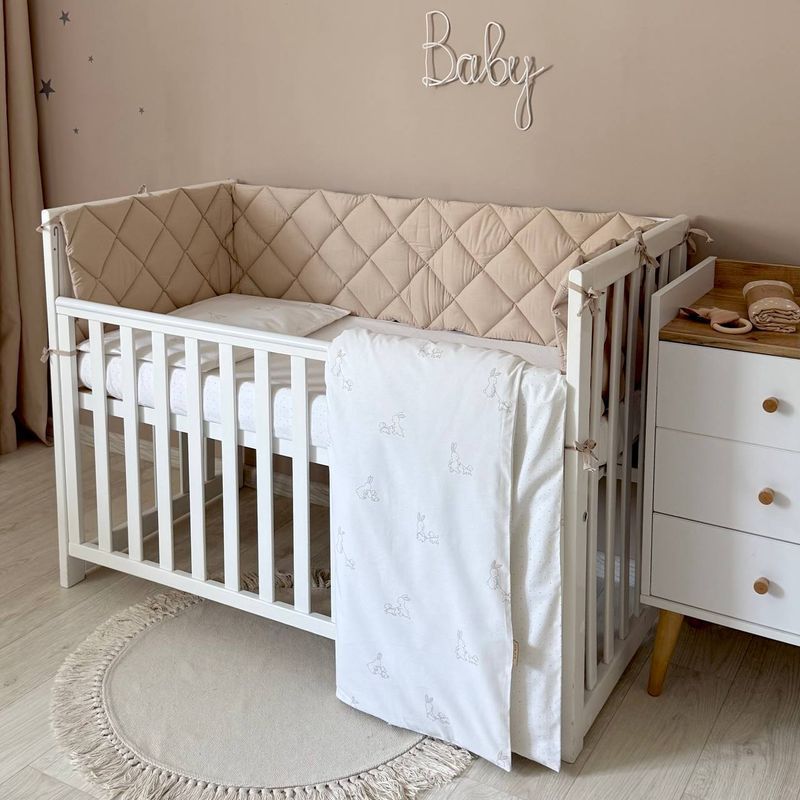 Комплект постільної білизни Маленька Соня Baby Dream New Зайка із собачкою бежевий/бежевий для новонародженого