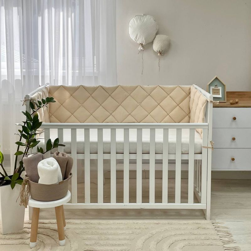 Бортик Маленькая Соня стеганый бежевый/белый 30x60 см + 30x120 см