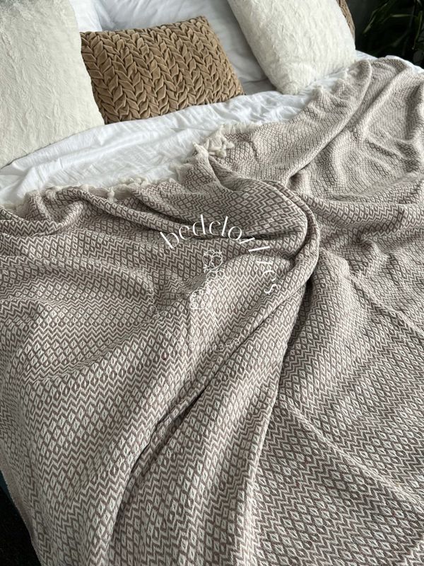 Бавовняне покривало Bedclozzzes бежеве 200x230 см