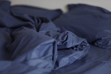 Постельное белье Bedclozzzes ранфорс Темно- синий №83 евро