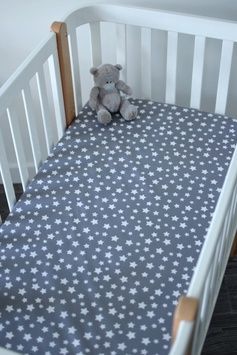 Простирадло Baby Veres зірочки білі на сірому 60х120 см